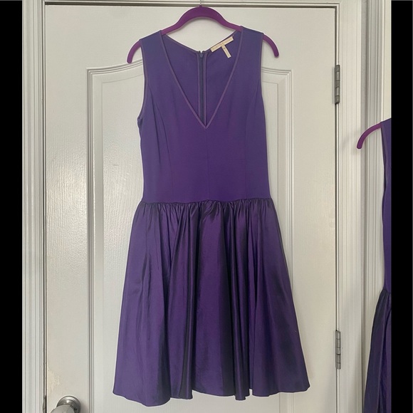 Halston Heritage Dress 💜 M - Picture 15 of 15